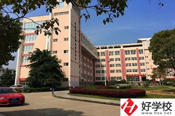 長沙市現(xiàn)代服務(wù)職業(yè)中專學(xué)校發(fā)展如何？