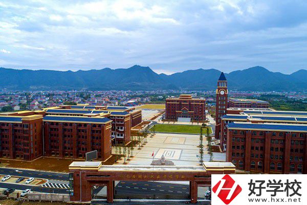 湖南省湘北職業(yè)中專學(xué)校位置在哪里？辦學(xué)條件怎么樣？
