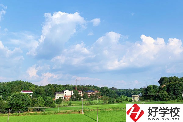 益陽樂康護(hù)理職業(yè)技術(shù)學(xué)校怎么樣？