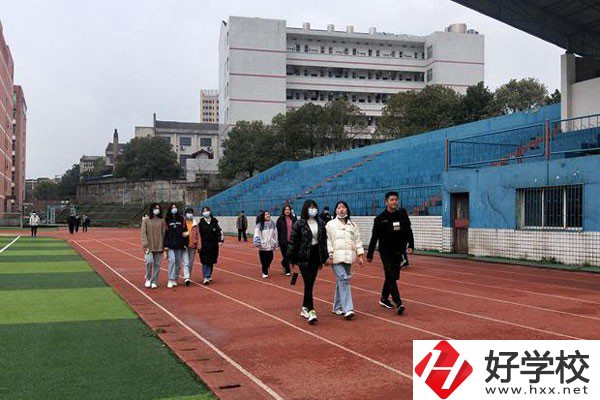 湖南有哪幾所成人中專？什么是成人中專？