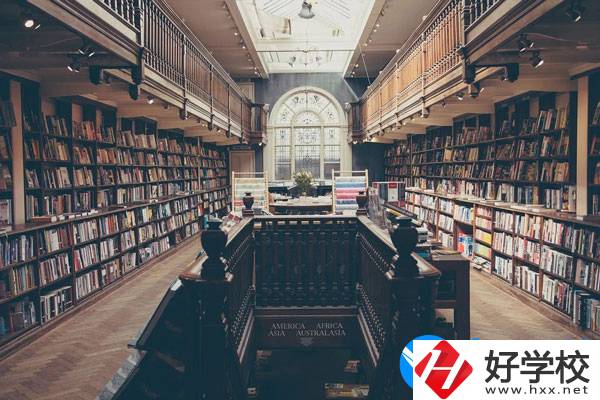 長沙岳麓區(qū)有哪些民辦職校？好不好？