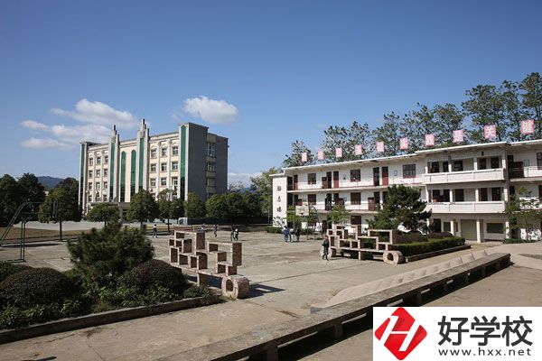 懷化溆浦縣職業(yè)中專(zhuān)怎么樣？有哪些招生專(zhuān)業(yè)？