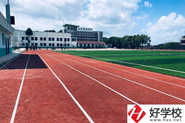 邵陽鐵航中等職業(yè)學院的高鐵乘務專業(yè)怎么樣？就業(yè)前景如何？