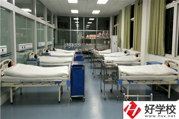 株洲鐵航衛(wèi)生中等職業(yè)技術(shù)學(xué)校的實訓(xùn)條件好不好？