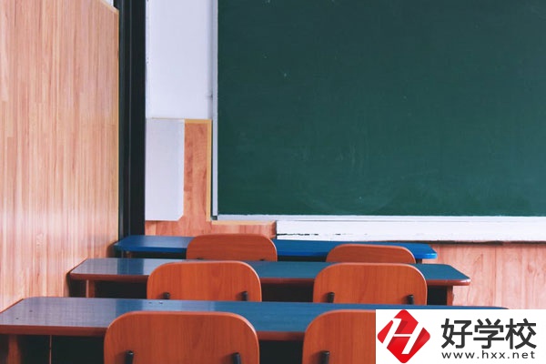 湖南省經(jīng)濟(jì)貿(mào)易職業(yè)中專(zhuān)學(xué)校汽車(chē)維修值得學(xué)嗎？