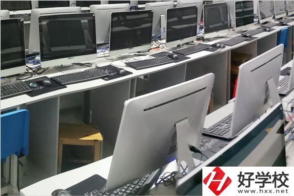 懷化市大鑫學校是職校嗎？辦學條件怎么樣？