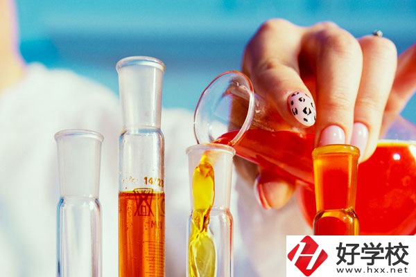 永州湘南旅游學(xué)校環(huán)境怎么樣？宿舍好不好？