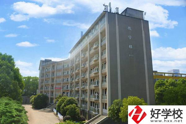 長(zhǎng)沙高新技術(shù)工程學(xué)校師資力量怎么樣？有哪些優(yōu)秀教師？