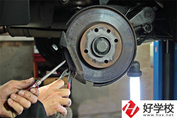 湖南中職該怎么選專業(yè)？有什么專業(yè)推薦？