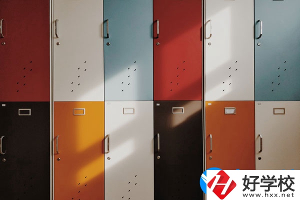 株洲最好的職業(yè)學校是哪個？宿舍怎么樣？