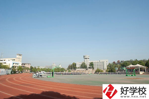 衡陽(yáng)幼師學(xué)校學(xué)費(fèi)是多少？專業(yè)就業(yè)前景怎么樣？