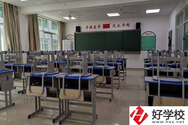 長沙康明職業(yè)中專學(xué)校有什么特色專業(yè)？