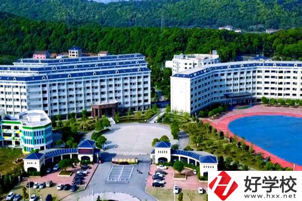 岳陽市湘北女子職業(yè)學(xué)校有哪些辦學(xué)特色？