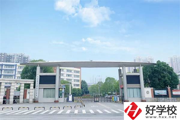長沙衛(wèi)校推薦，中職學(xué)校學(xué)醫(yī)衛(wèi)專業(yè)有用嗎？