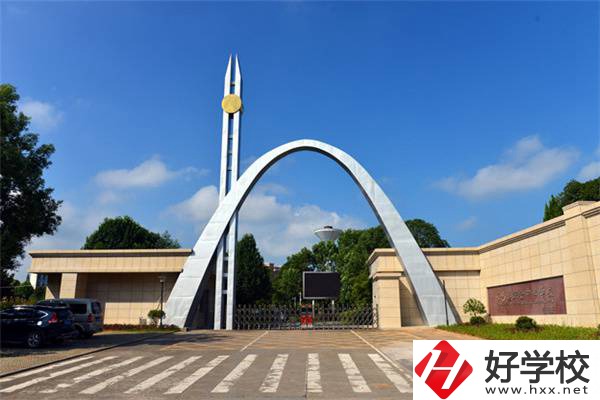 長沙縣職業(yè)中專學校的辦學優(yōu)勢有哪些？