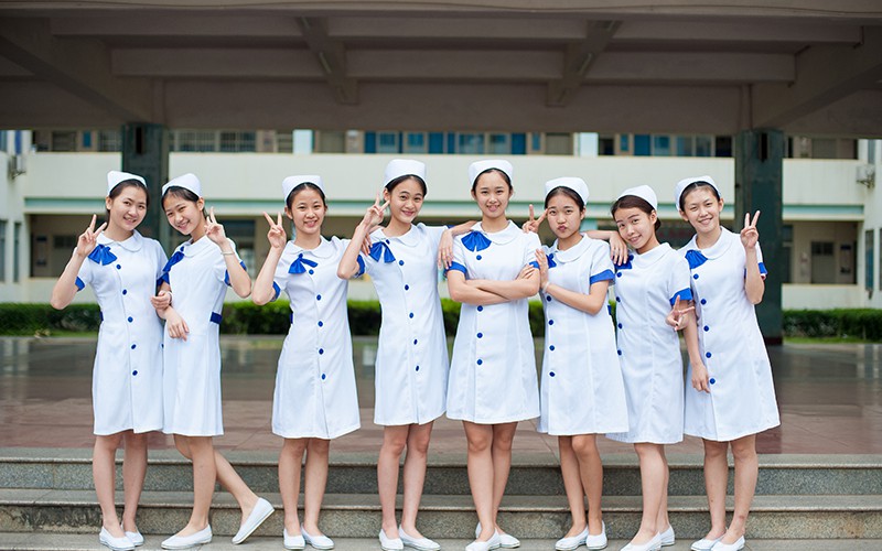 2024年成都中醫(yī)藥大學附屬醫(yī)院針灸學校有哪些專業(yè)